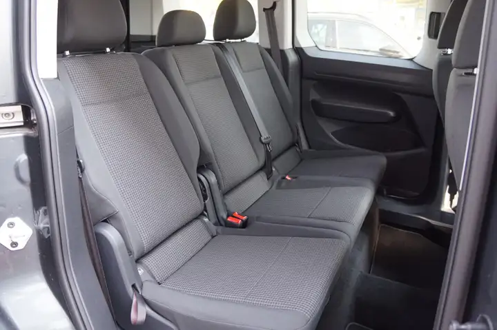 Volkswagen Caddy 5 Kombi 2.0 TDI*Tempomat*Sitzheizung*DAB+ - Photo 12
