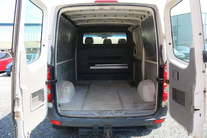 Volkswagen Crafter 35 2.5 TDI L1H1, Klima, Sitzheiz., AHK - Photo 4