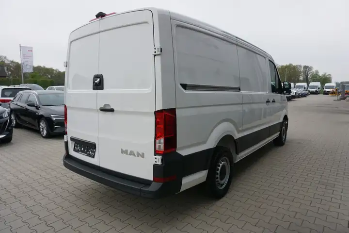 Volkswagen Crafter MAN TGE 2.0 TDI Kasten L3H2 FWD+KAMERA+APP - Photo 4