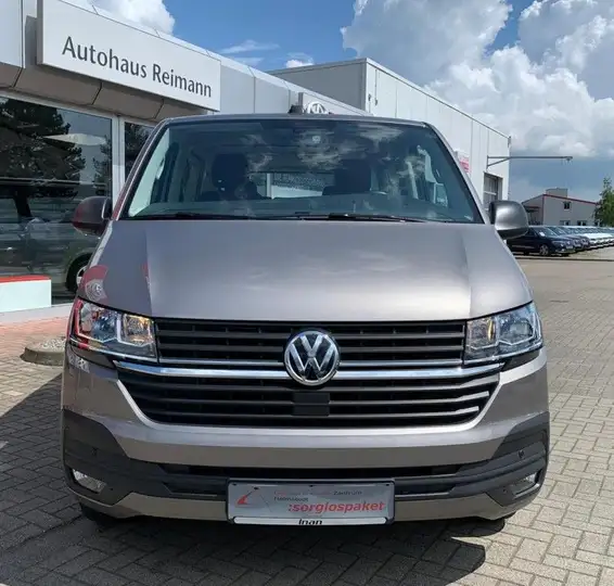 Volkswagen Transporter Multivan T6.1 Kurz DSG Family Navi AHK DSG Alarm - Photo 2