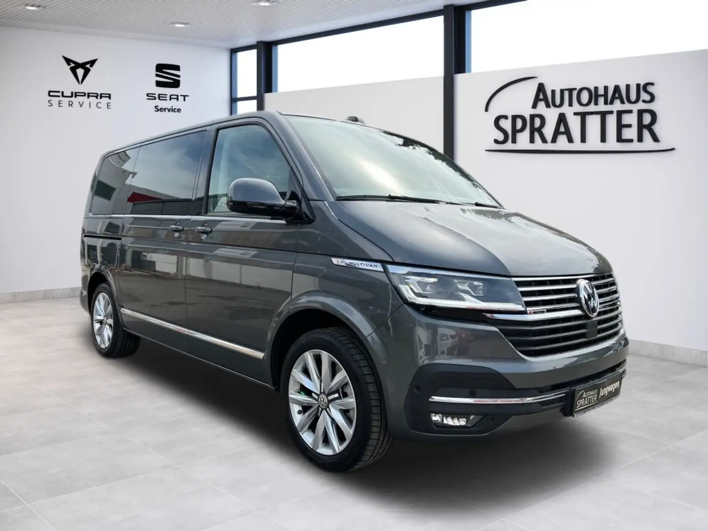 Volkswagen Transporter Multivan T6.1 DSG 4MOTION Highline NAVI ACC - Photo 22