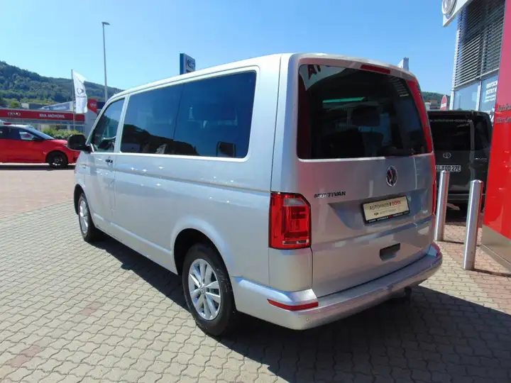 Volkswagen Transporter Multivan DSG Kurz Trendline - Photo 4